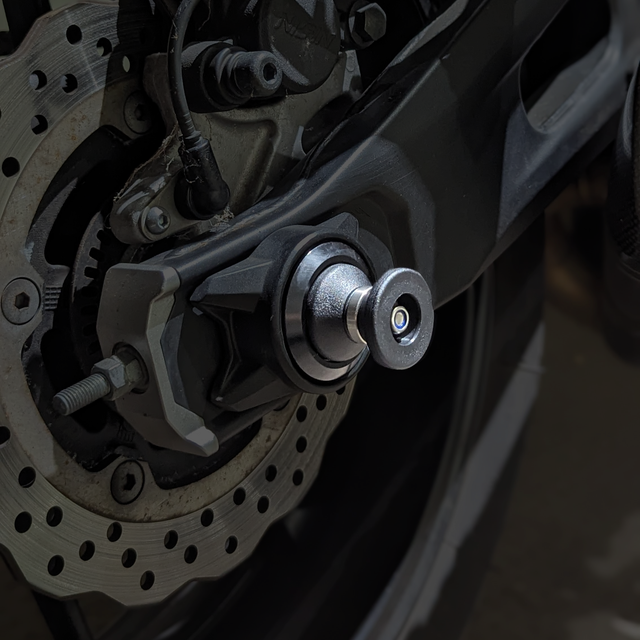 MT-07/FZ-07 REAR PADDOCK STAND/CRASH BOBBIN SET