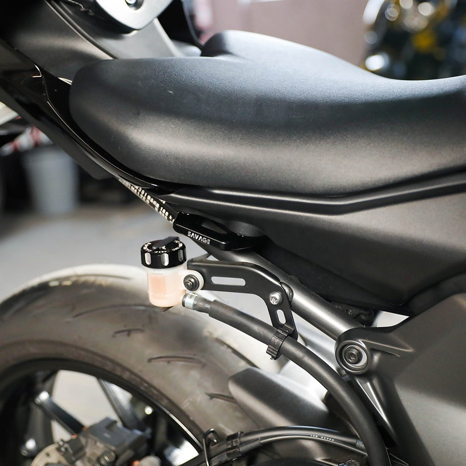 R7/R1/R1M Passenger Peg Delete Kit