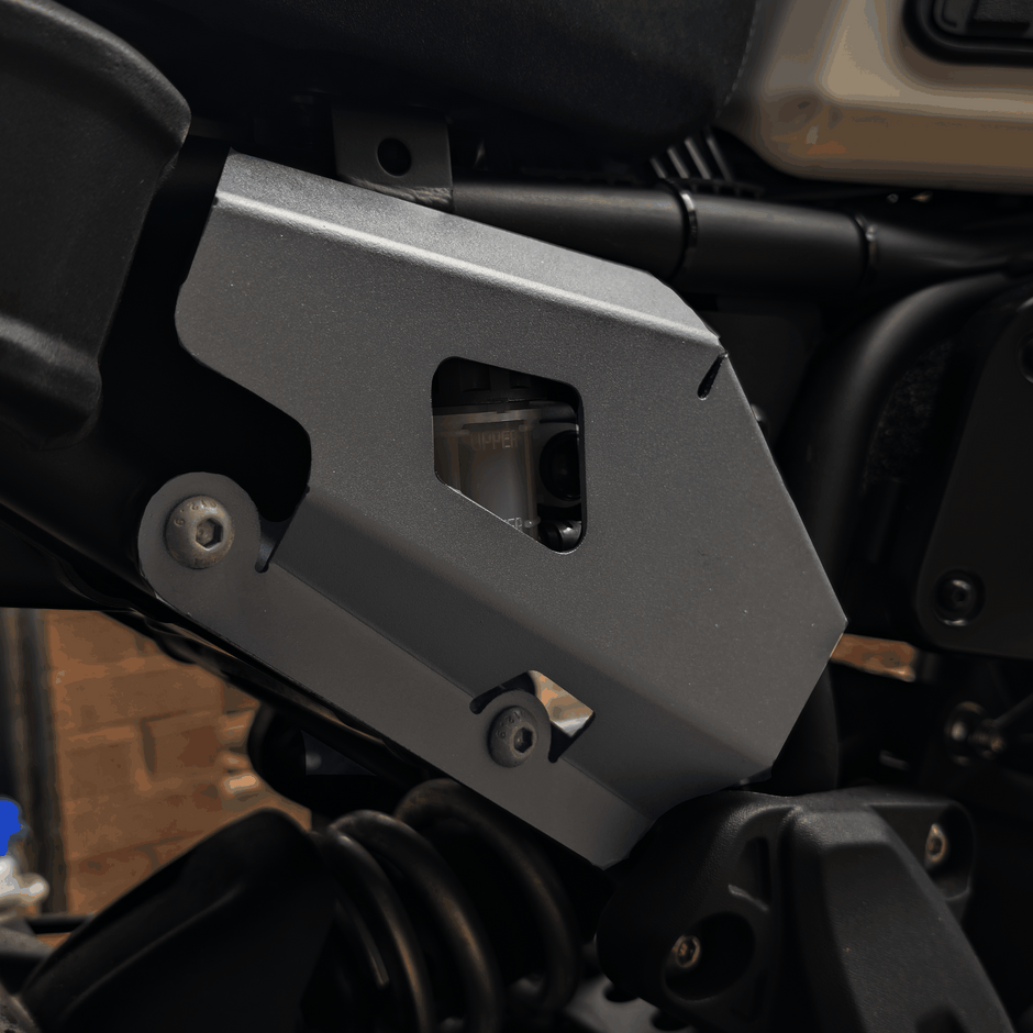 XSR700 SIDE COWLING PLATES